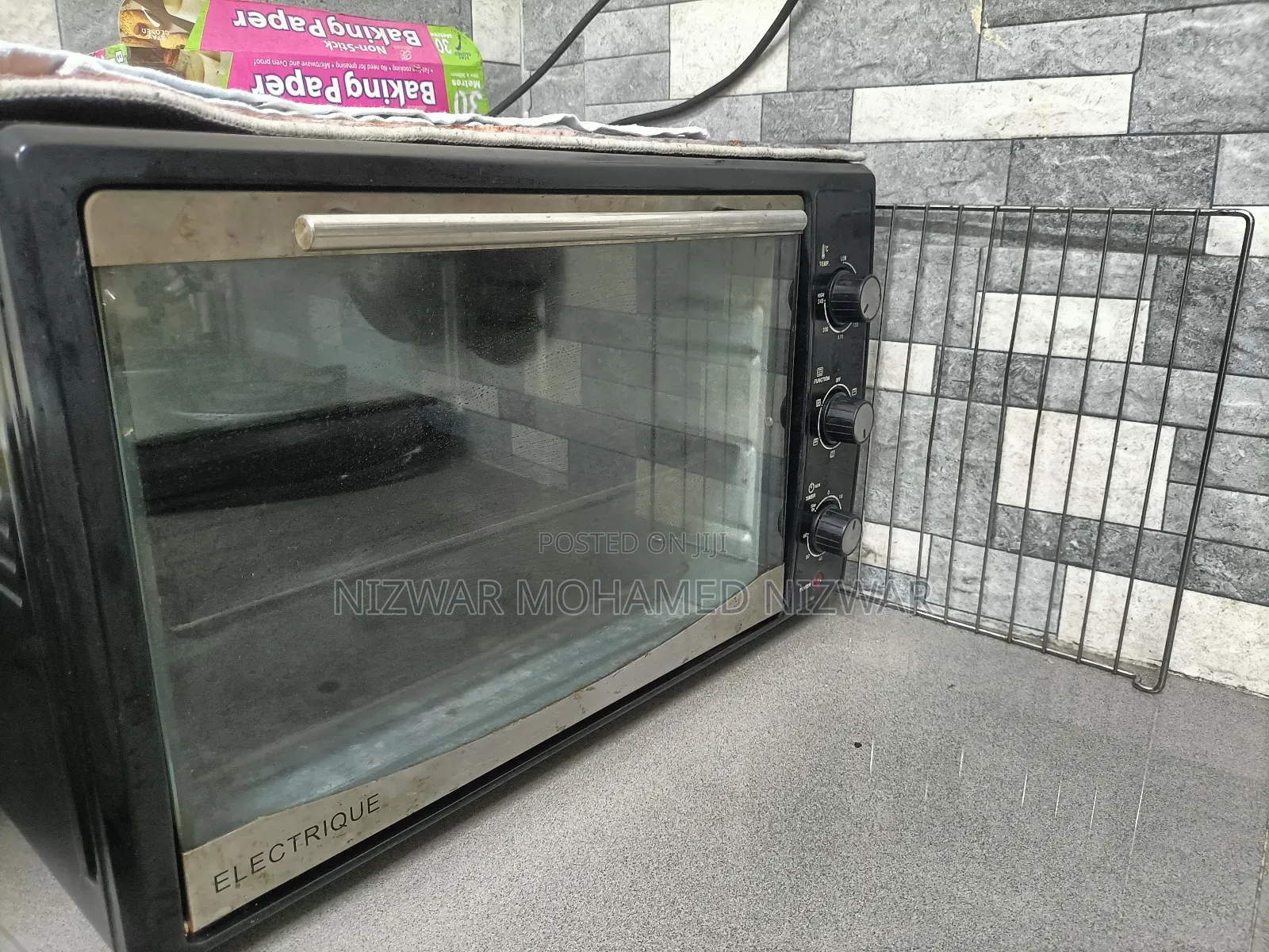 Electrique Brand Oven