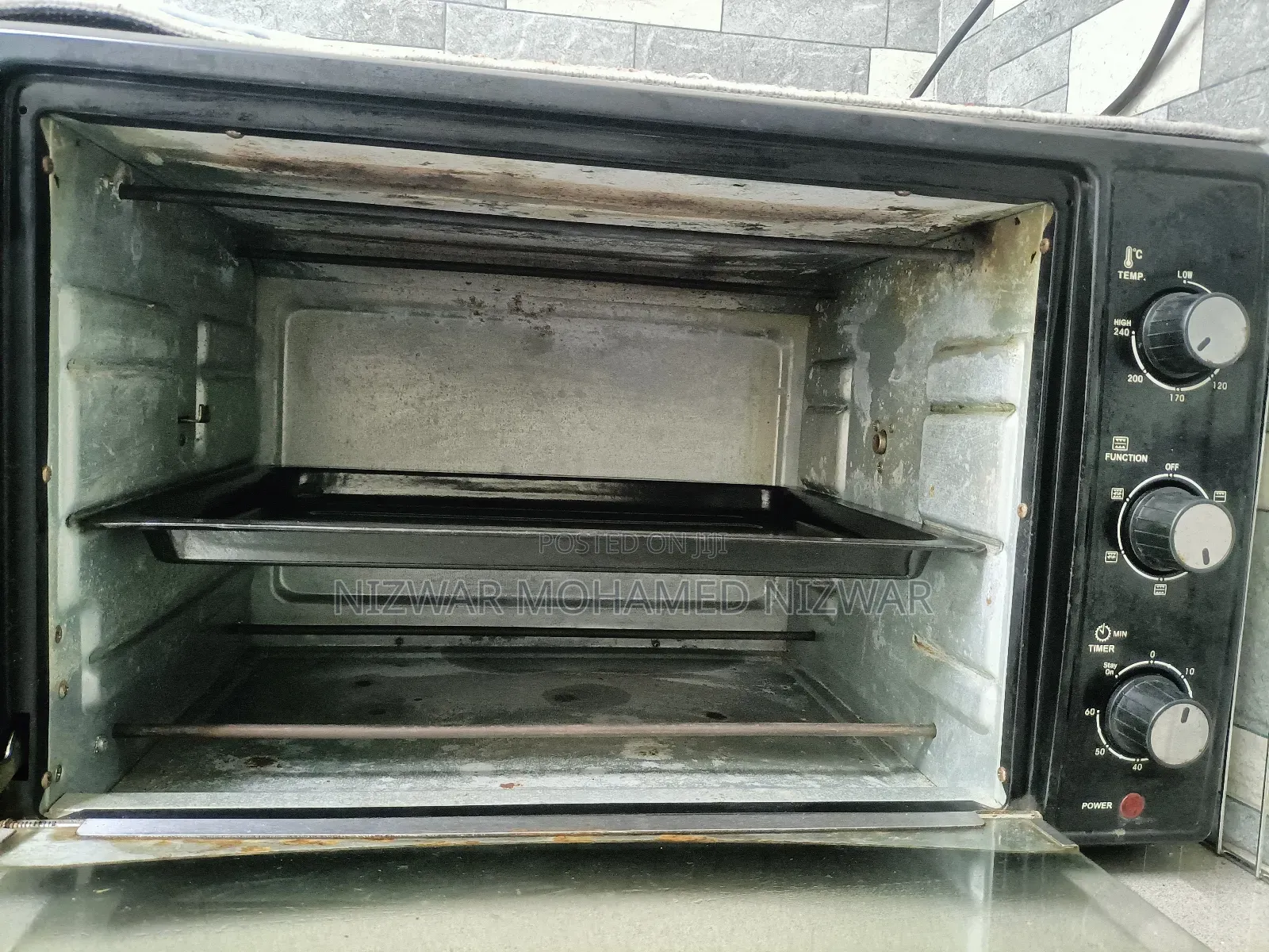 Electrique Brand Oven