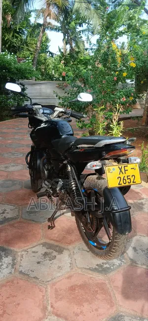 Bajaj Pulsar 135 LS 2012 Black