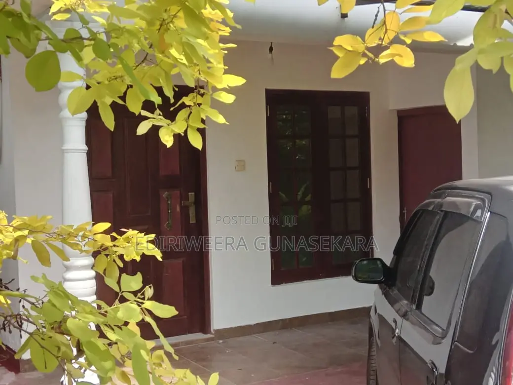 3bdrm House in Homagama for sale