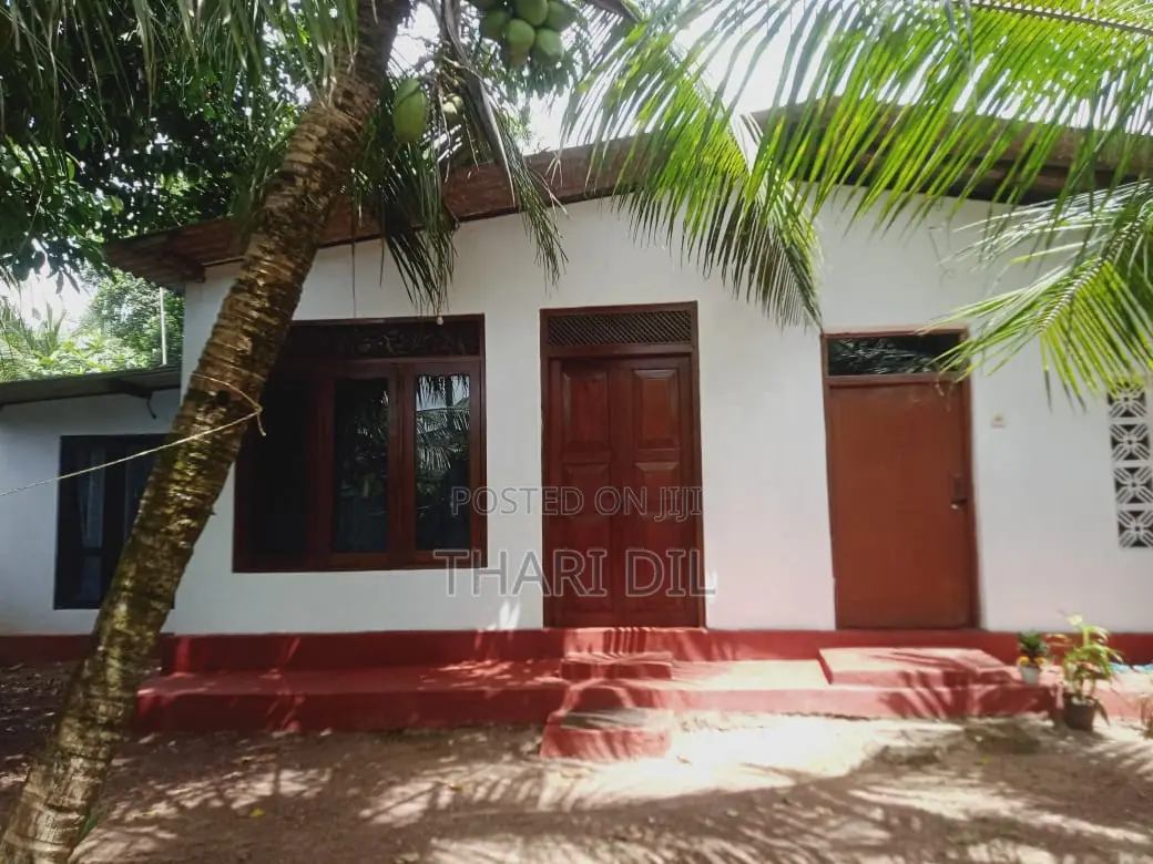 12.8 Perches Land in Piliyandala for Immediate Sale.