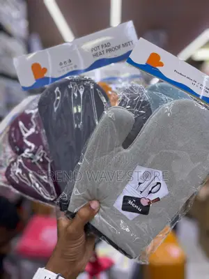 Photo - Heat Oven Gloves