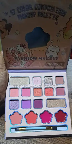 Photo - Make Up Book