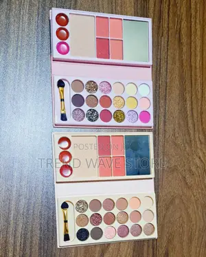 Photo - Make Up Book