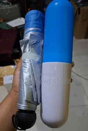 Photo - Capsule Umbrella