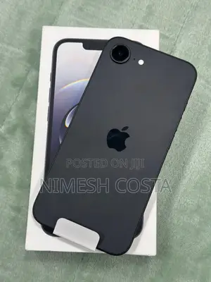 Photo - New Apple iPhone 16e 256 GB Black