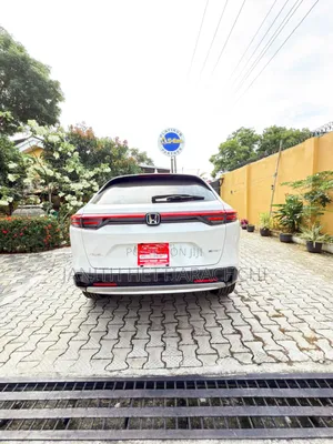 New Honda Vezel 2025 White