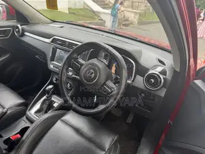 MG ZS 2019 Red
