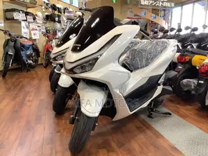 Photo - New Honda 2025 White
