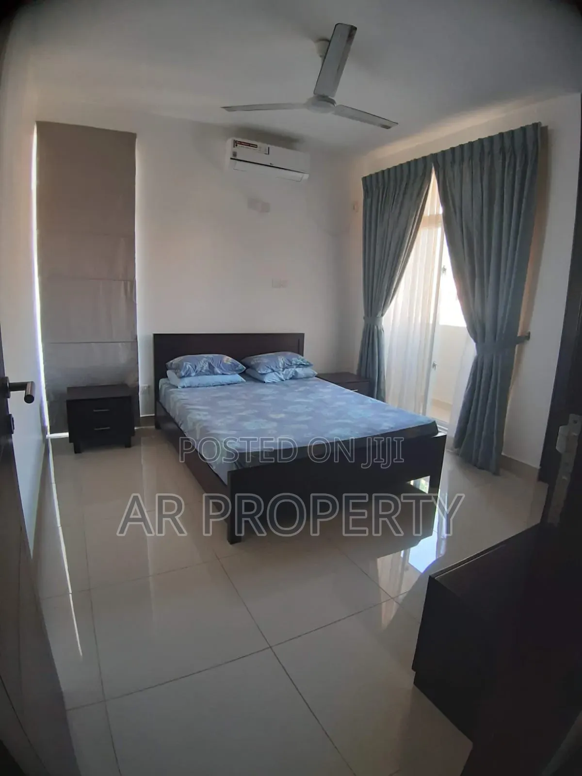 Furnished 4bdrm Apartment in Colombo City for sale