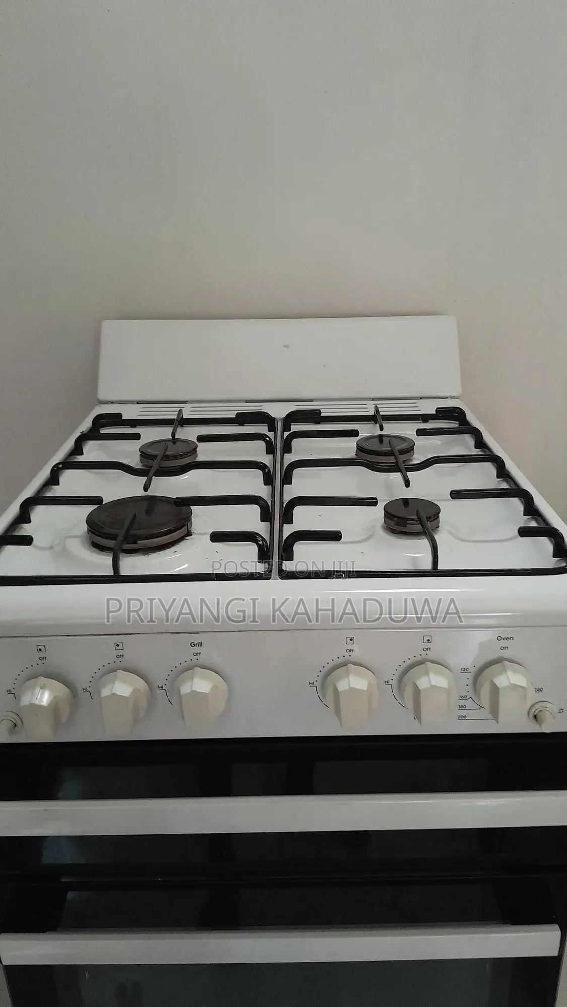 4 - Burner Gas Stove With Oven