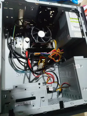 Laptop 4GB Intel Core 5 HDD 60GB