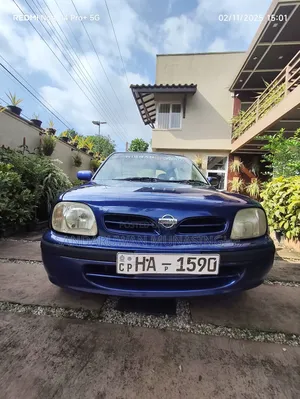 Nissan March 2000 Blue
