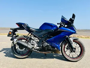Yamaha R1 2019 Blue