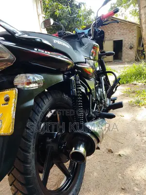 Bajaj Discover 150 2011 Red