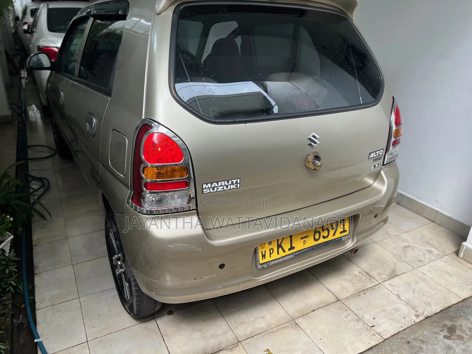 Maruti Suzuki 800 2010 Beige