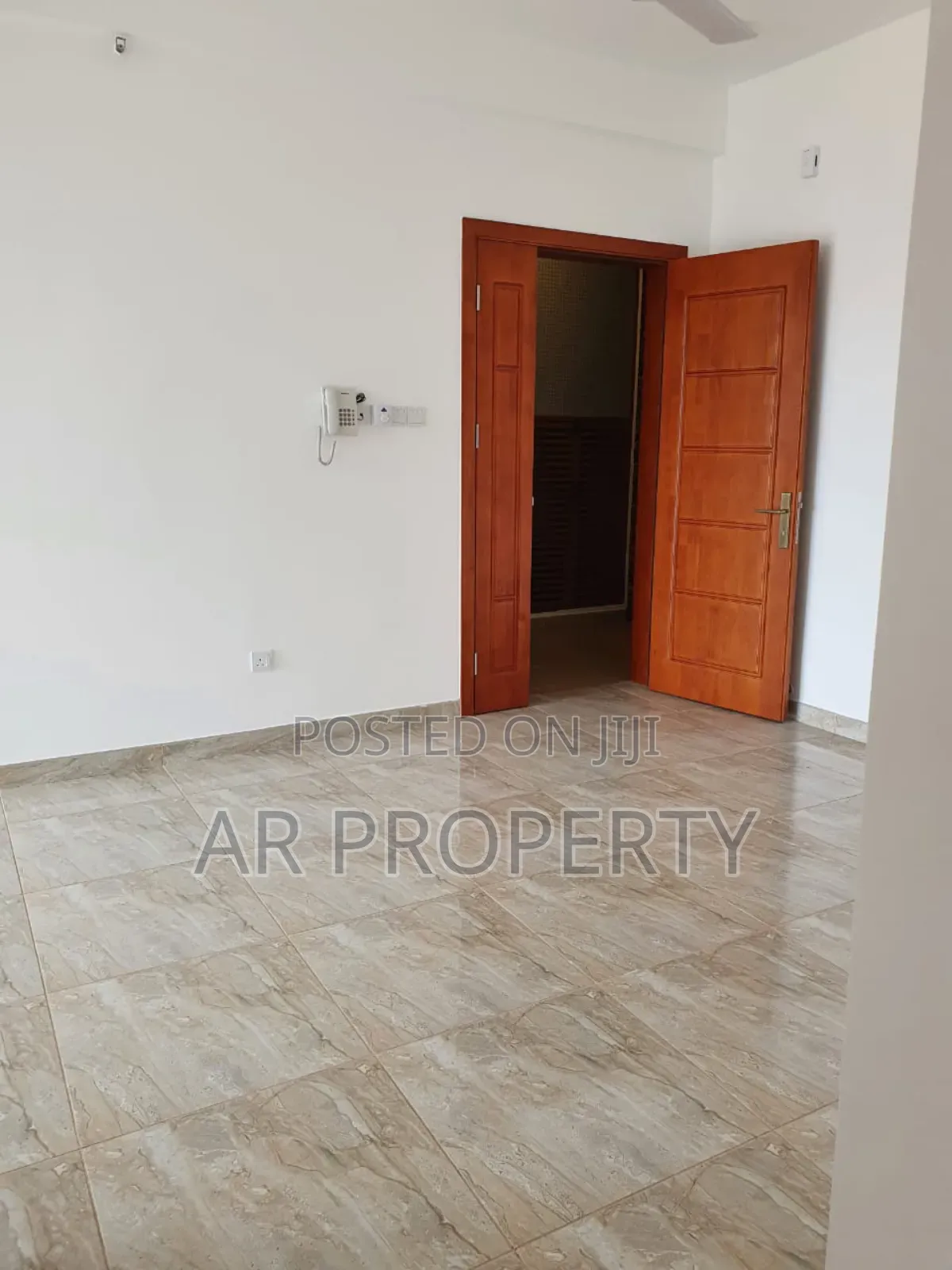 4bdrm Apartment in Colombo City for sale