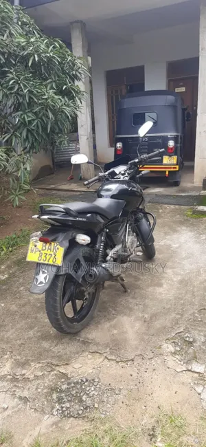 Bajaj Pulsar 150 2013 Black