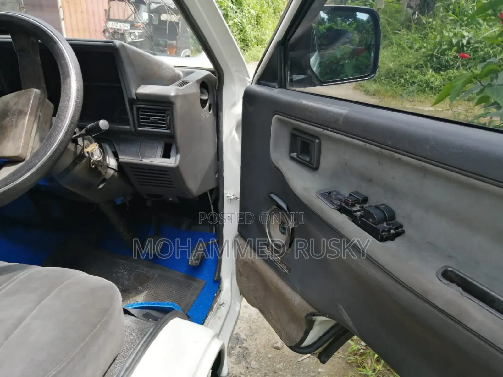 Toyota Lite-Ace 1990 White