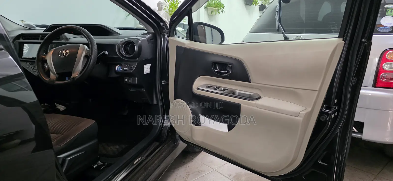 Toyota Aqua 2012 Black