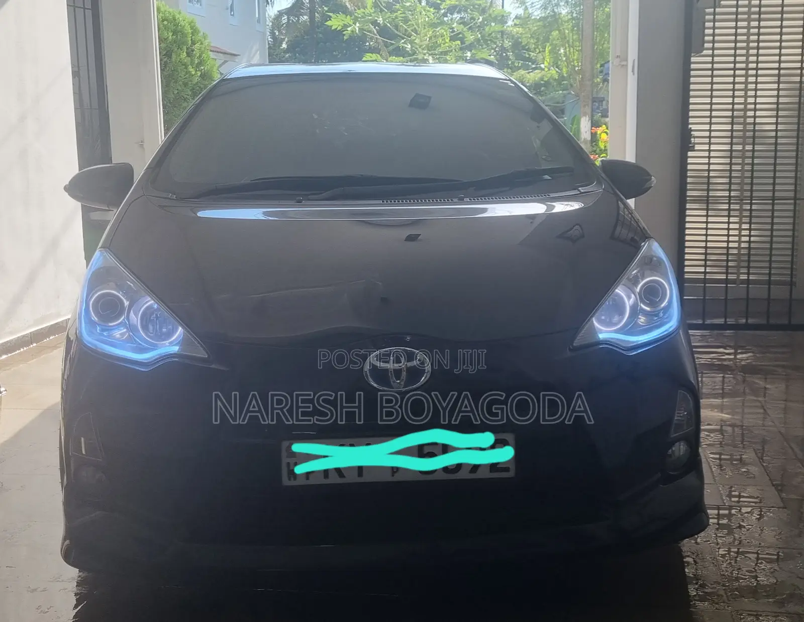Toyota Aqua 2012 Black