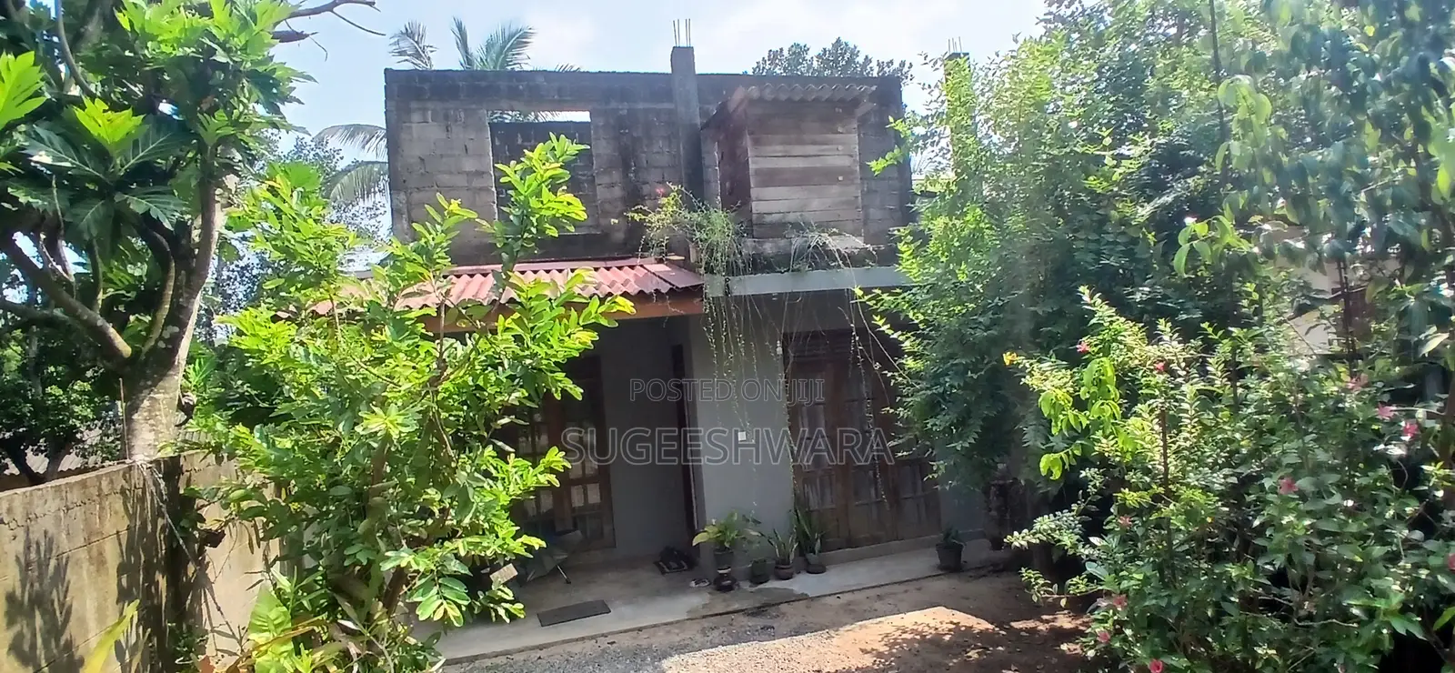 2bdrm House in Kahathuduwa for sale