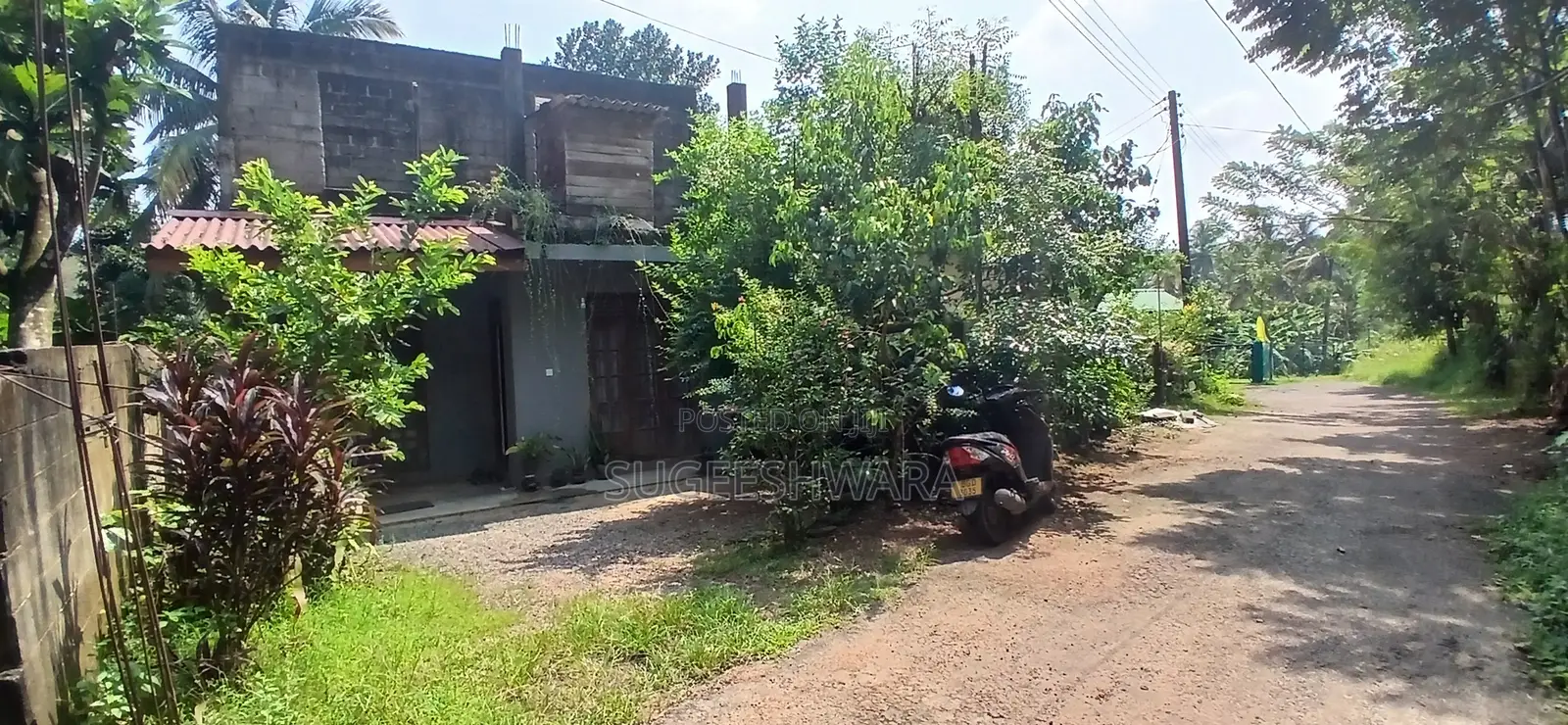 2bdrm House in Kahathuduwa for sale