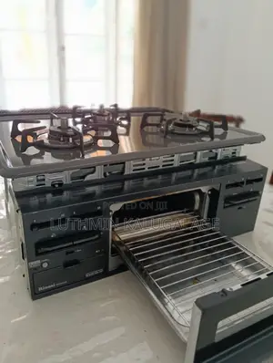 Triple Cooker With Oven