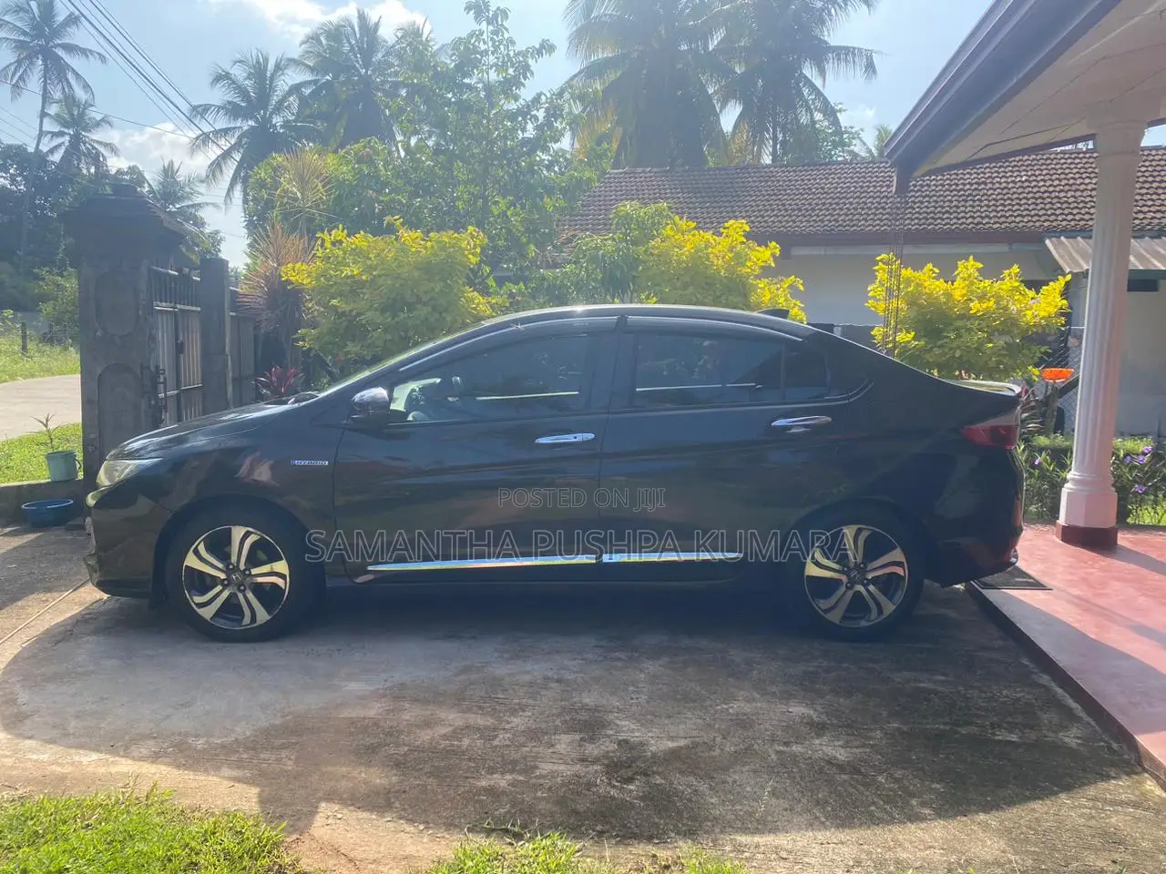 Honda Grace 1.5 Hybrid AWD 2014 Brown