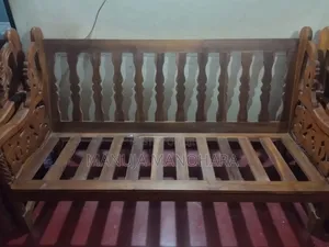 Teak Sofa Set (තේක්ක)