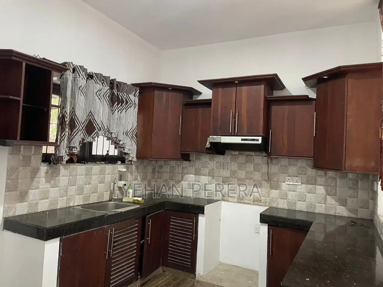 4bdrm House in Battaramulla for rent