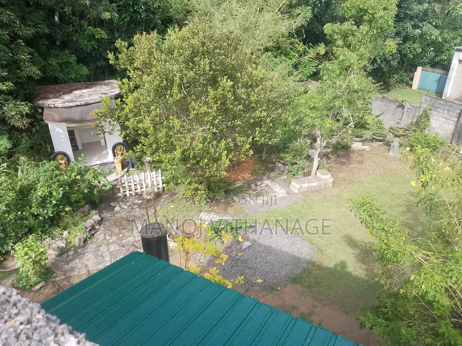 Furnished 4bdrm House in හිරුසර, Unawatuna for sale