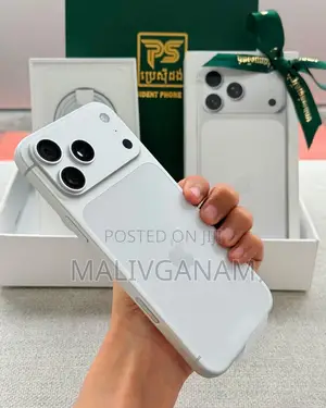 New Apple iPhone 17 Pro Max 256 GB White