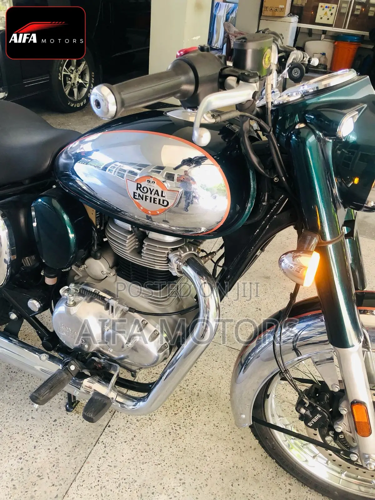 New Royal Motorcycle 2025 Green