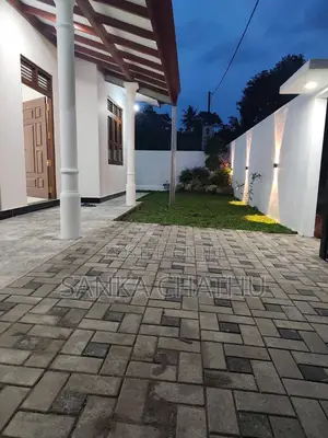 3bdrm House in Homagama Thalagala for sale