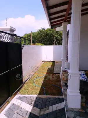 3bdrm House in Moragahahena, Horana for sale