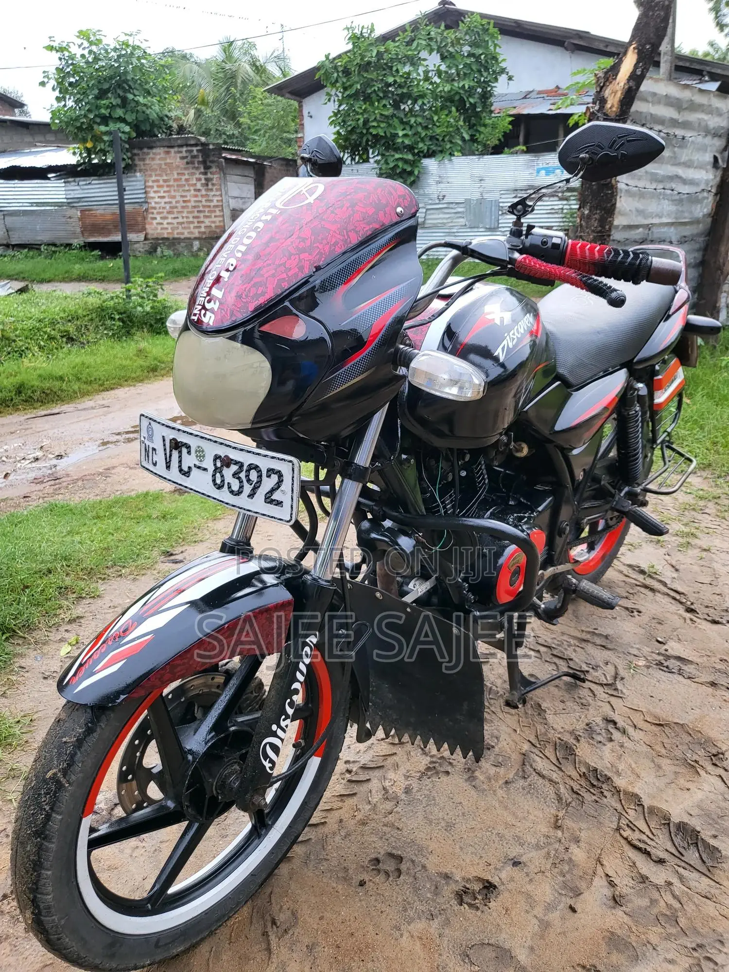 Bajaj Discover 135 2009 Black