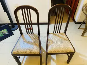 Table Chairs 6