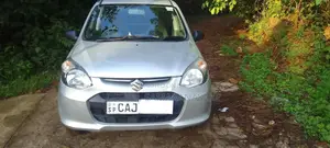 Photo - Suzuki Alto 2015