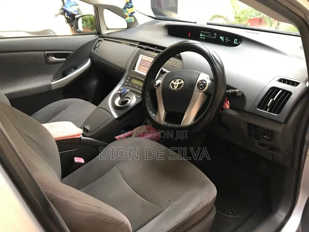 Toyota Prius I 2011 Gray