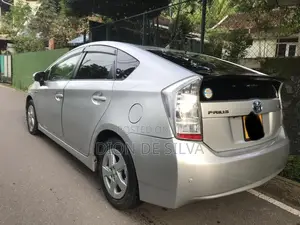 Toyota Prius I 2011 Gray