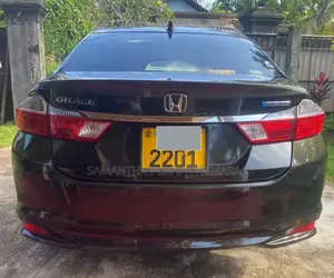 Honda Grace 1.5 Hybrid FWD 2014 Brown