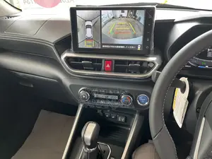 New Toyota Raize 1.2 Hybrid FWD 2025 White