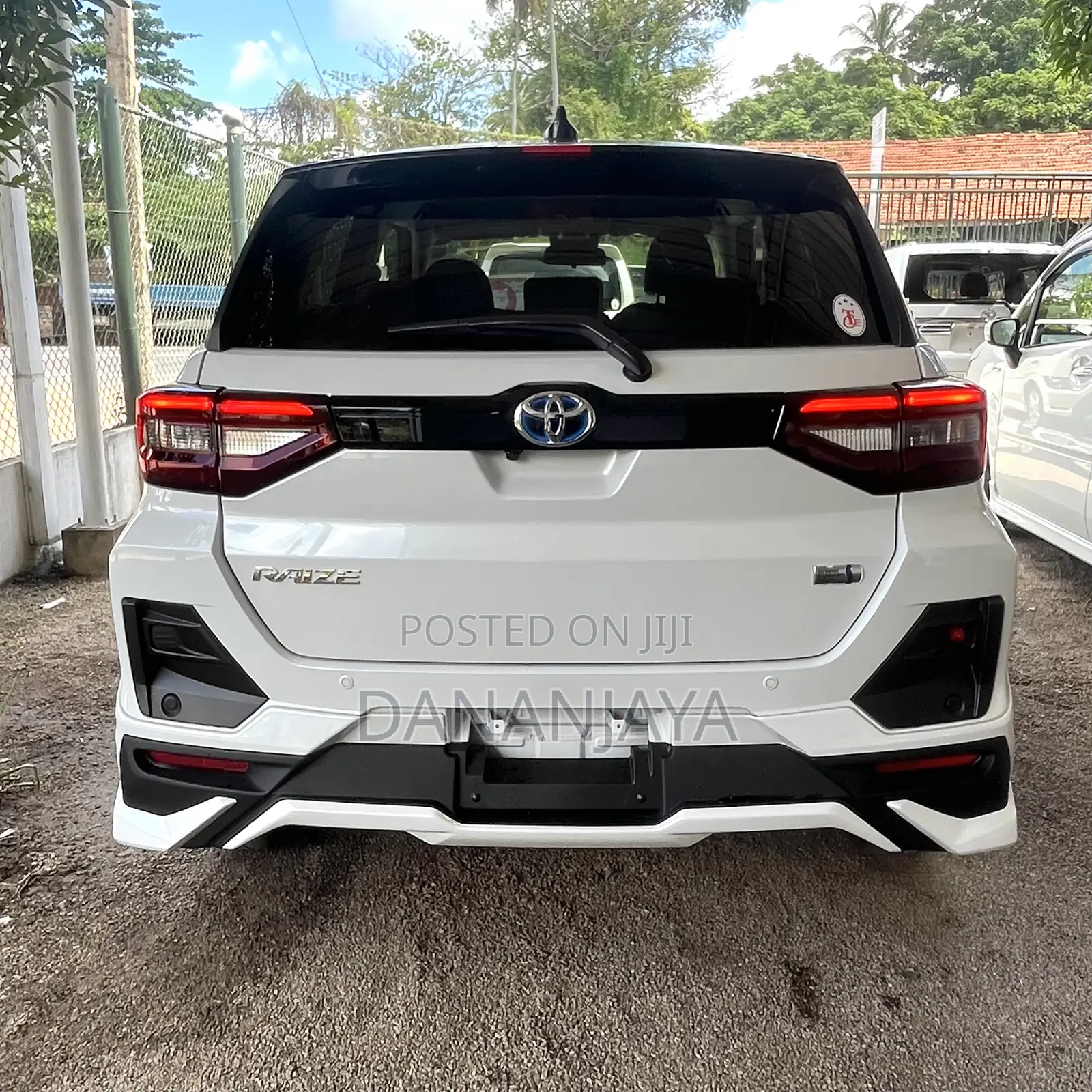 New Toyota Raize 1.2 Hybrid FWD 2025 White