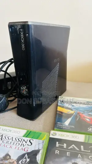 Xbox 360 Slim