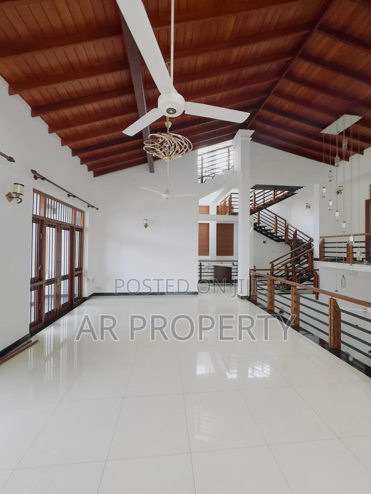 6bdrm House in Colombo City for sale
