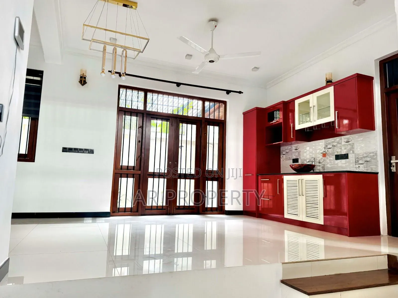 6bdrm House in Colombo City for sale