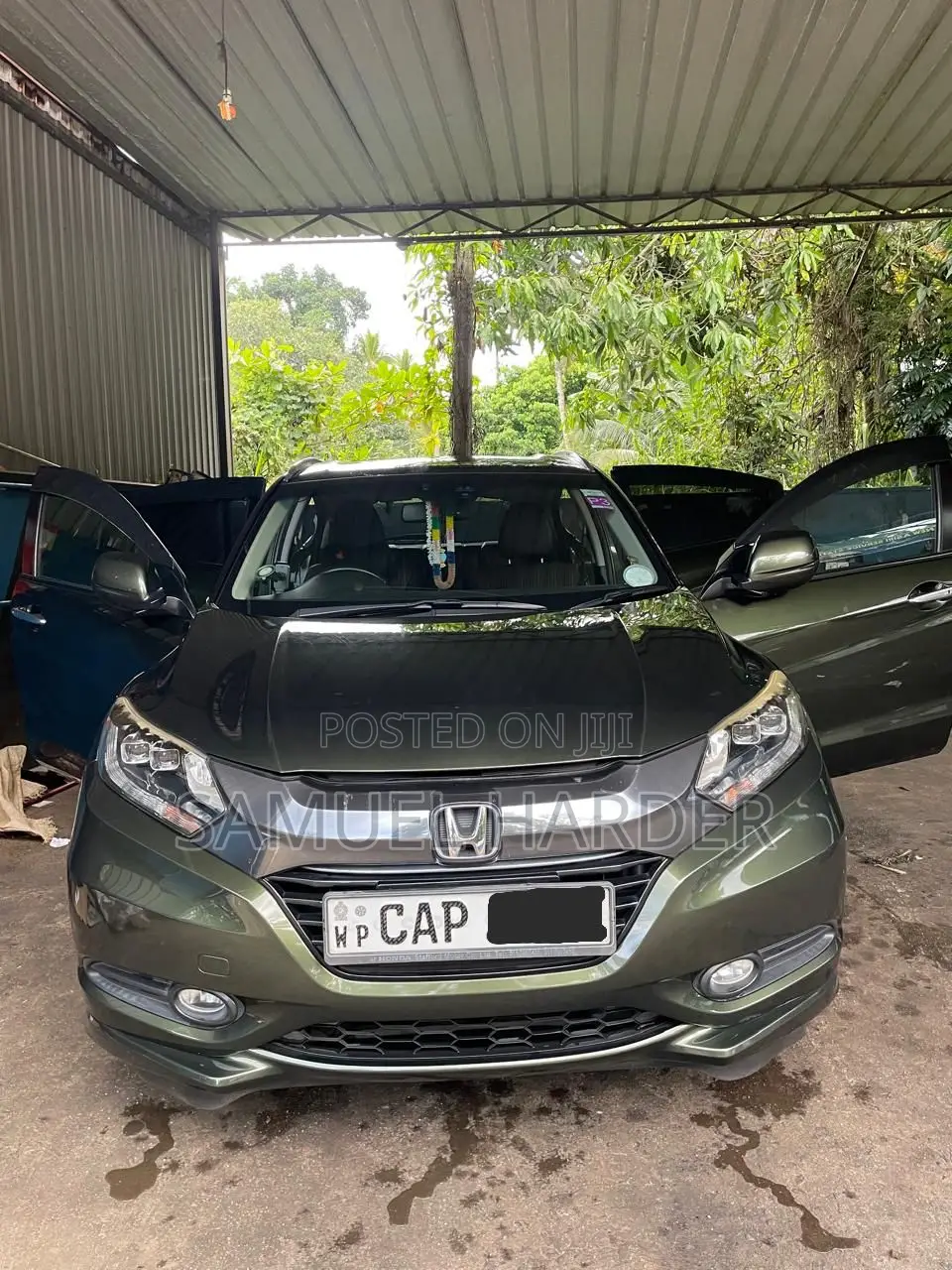Honda Vezel 1.5 Hybrid 2WD 2015 Green
