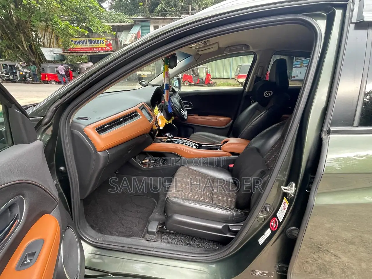 Honda Vezel 1.5 Hybrid 2WD 2015 Green