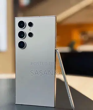 Photo - New Samsung Galaxy S24 Ultra 256 GB Green